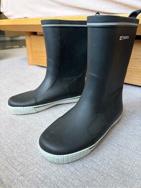 Tretorn Black Rubber Rain with White Trim, 36